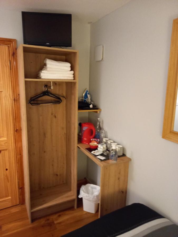 A New U Country Cottage Clynacartan Extérieur photo